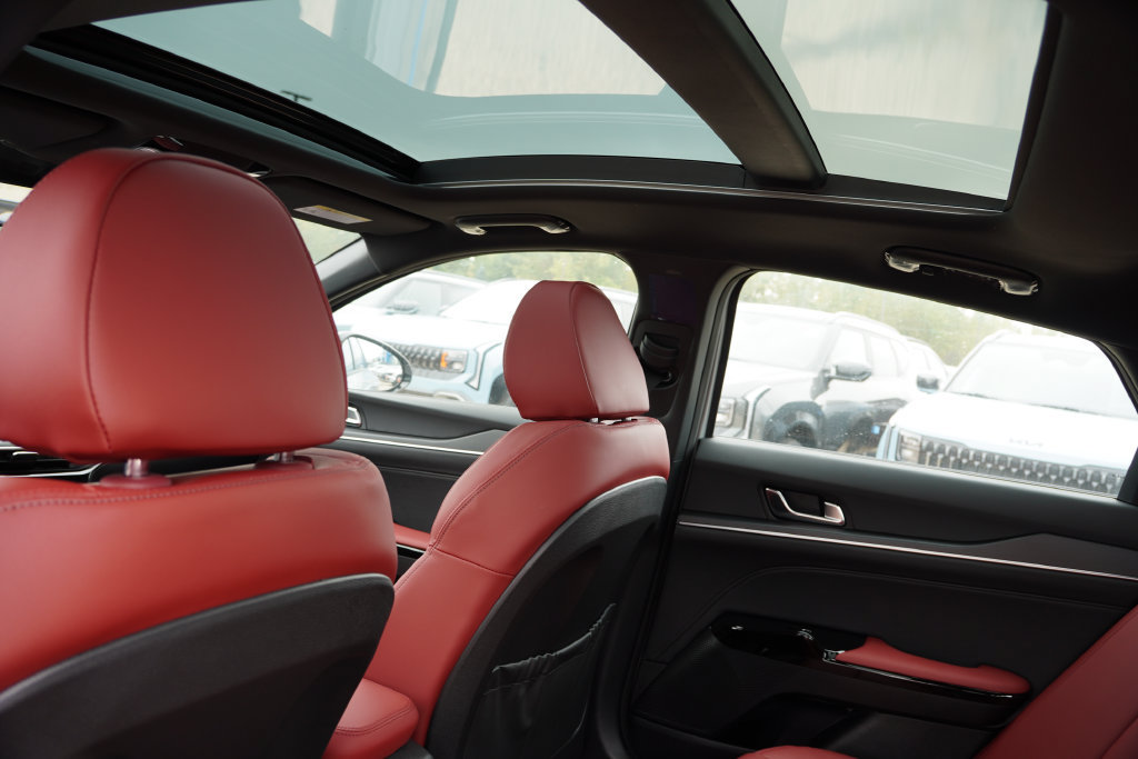 New 2027 Kia K5 GT-Line AWD/4WD image 12