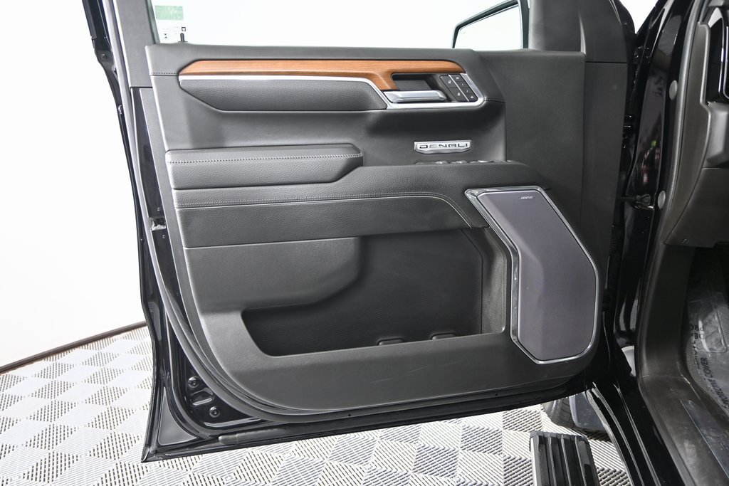 Used 2023 GMC Sierra 1500 Denali w/ Denali Reserve Package image 19