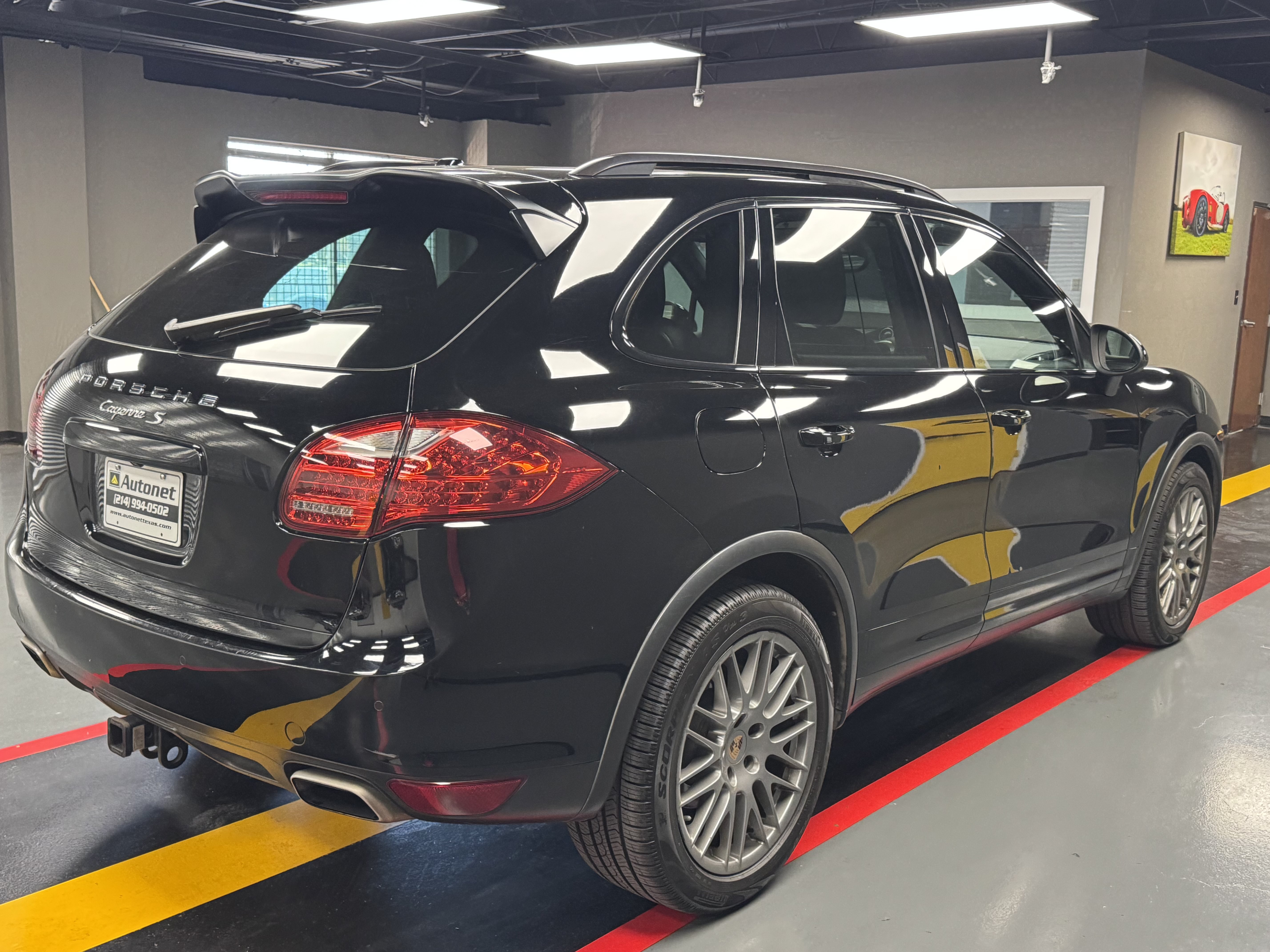 Used 2014 Porsche Cayenne S AWD/4WD image 6