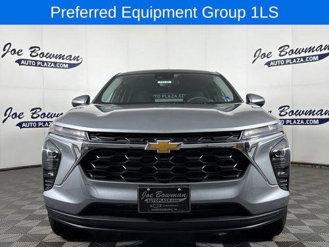New 2026 Chevrolet Trax LS w/ LS Convenience Package image 3