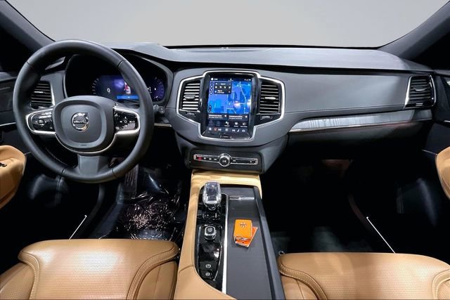 Certified 2024 Volvo XC90 B6 Ultimate image 19