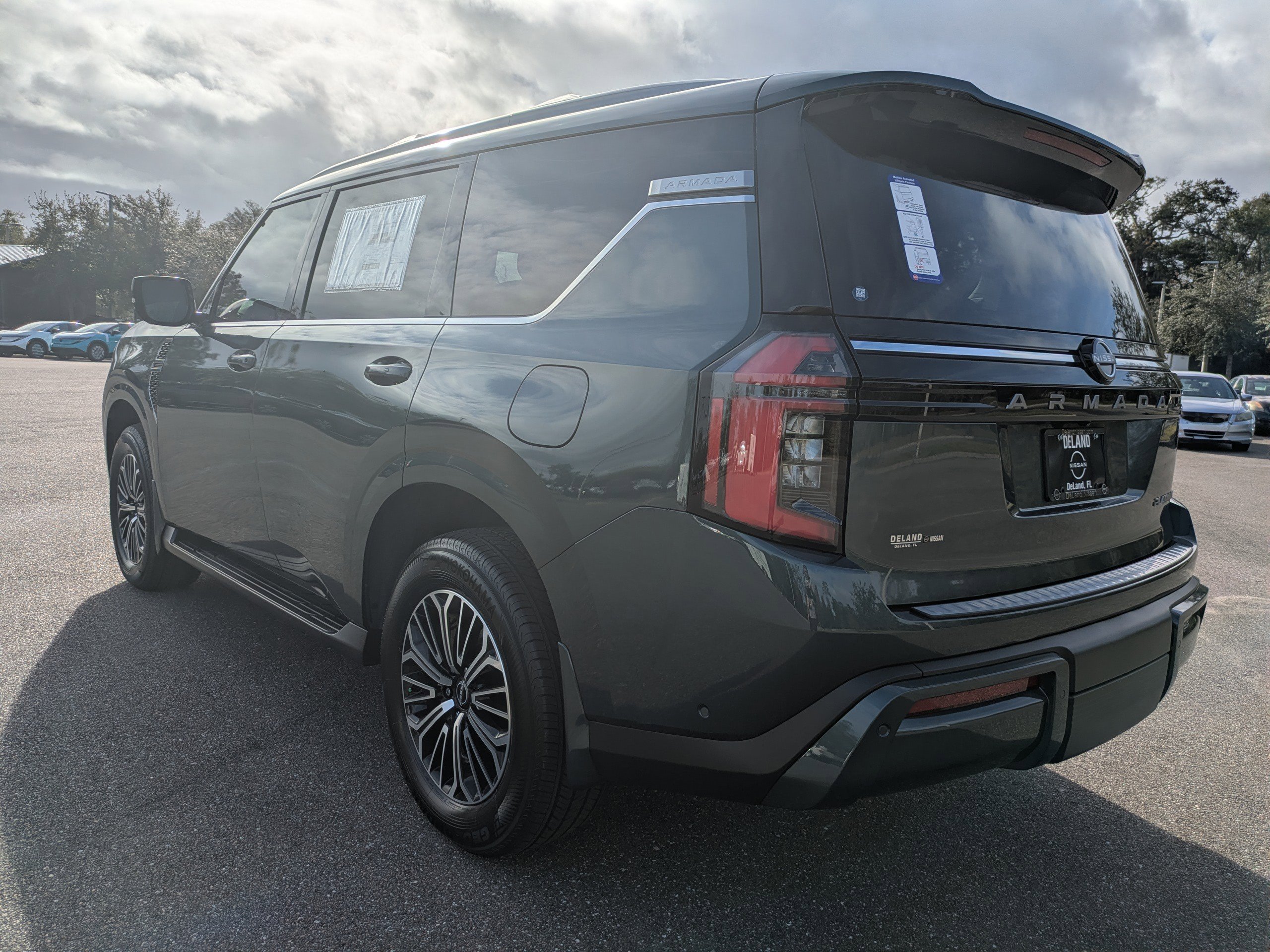 New 2026 Nissan Armada Platinum image 6