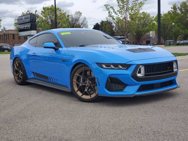 Used 2025 Ford Mustang GT Premium w/ GT Performance Package RWD image 35