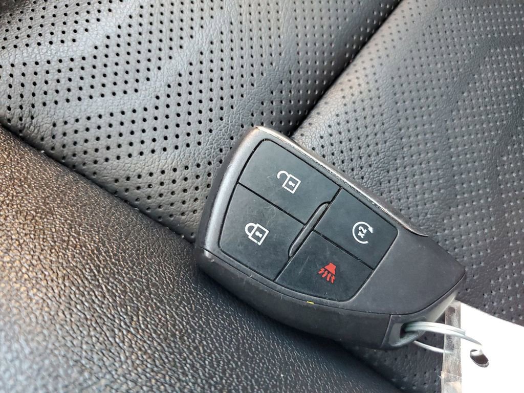 Used 2023 Chevrolet Colorado Z71 w/ Z71 Convenience Package 2 image 39