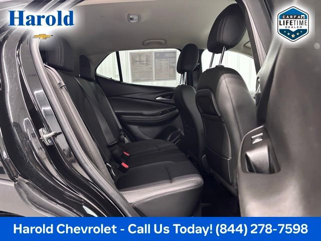 Used 2023 Buick Encore GX Preferred w/ Cold Weather Comfort Package FWD image 9