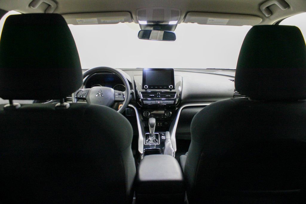 Used 2023 Mitsubishi Eclipse Cross LE image 13