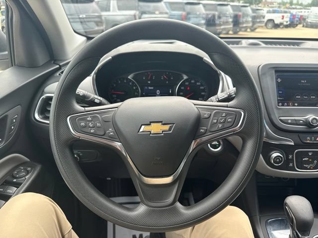Used 2024 Chevrolet Equinox LS w/ LS Convenience Package FWD image 19