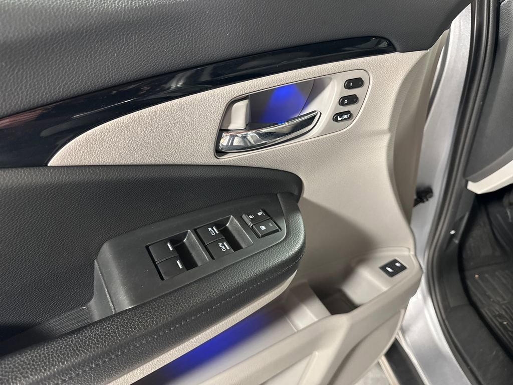 Used 2016 Honda Pilot Elite image 16