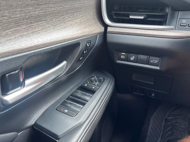 Used 2025 Toyota Grand Highlander AWD image 22