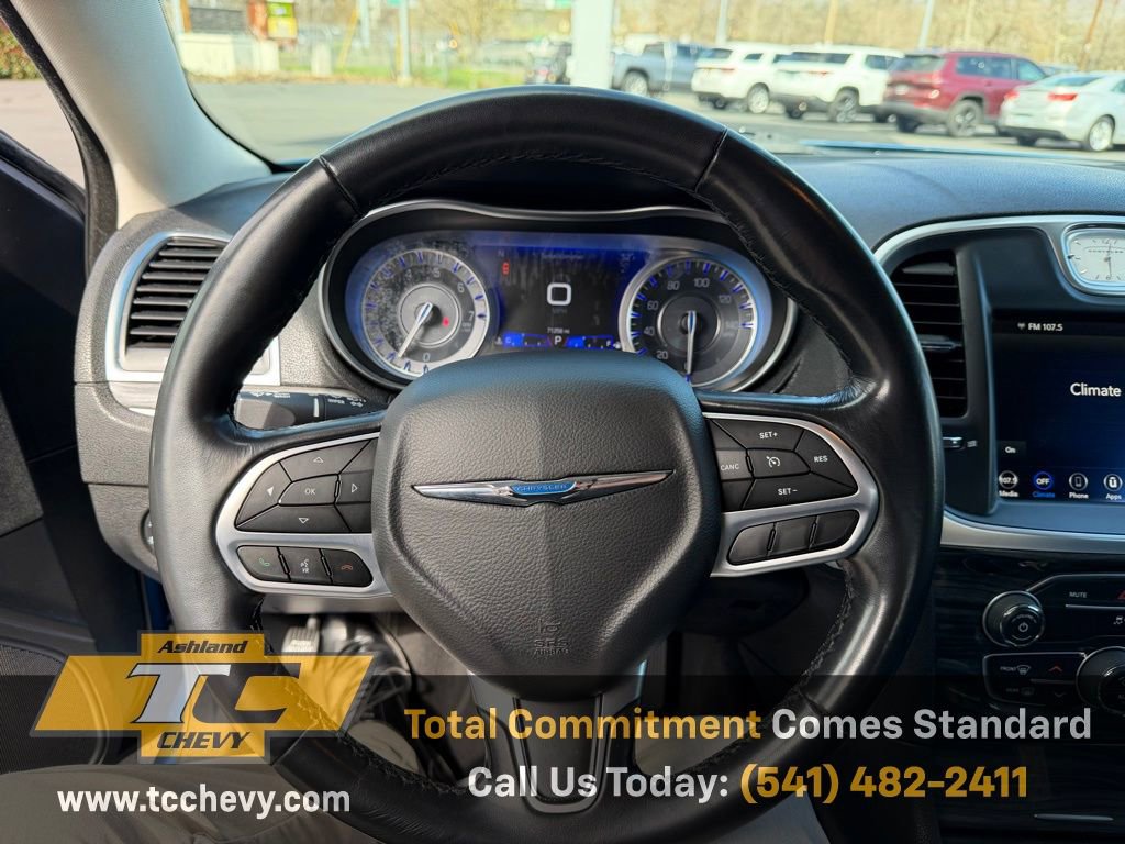 Used 2021 Chrysler 300 Touring w/ Sport Appearance Package image 19