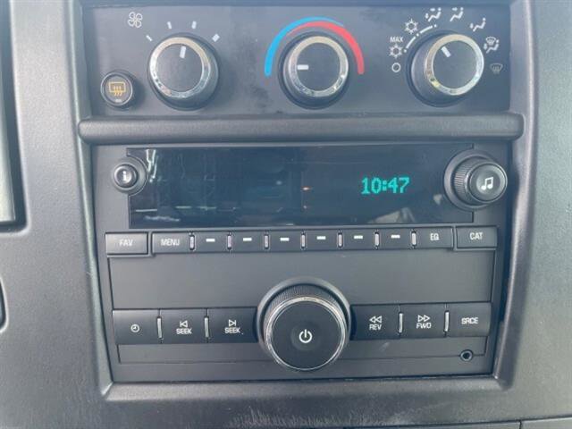 Used 2022 Chevrolet Express 3500 LS image 18