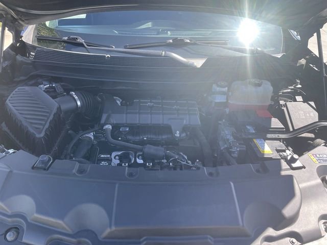 Used 2021 Chevrolet Traverse LT image 29