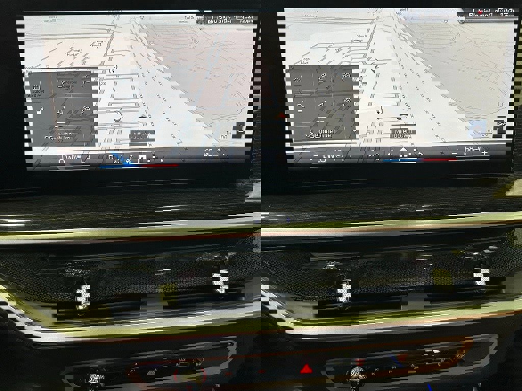 Used 2026 BMW X5 xDrive50e image 28