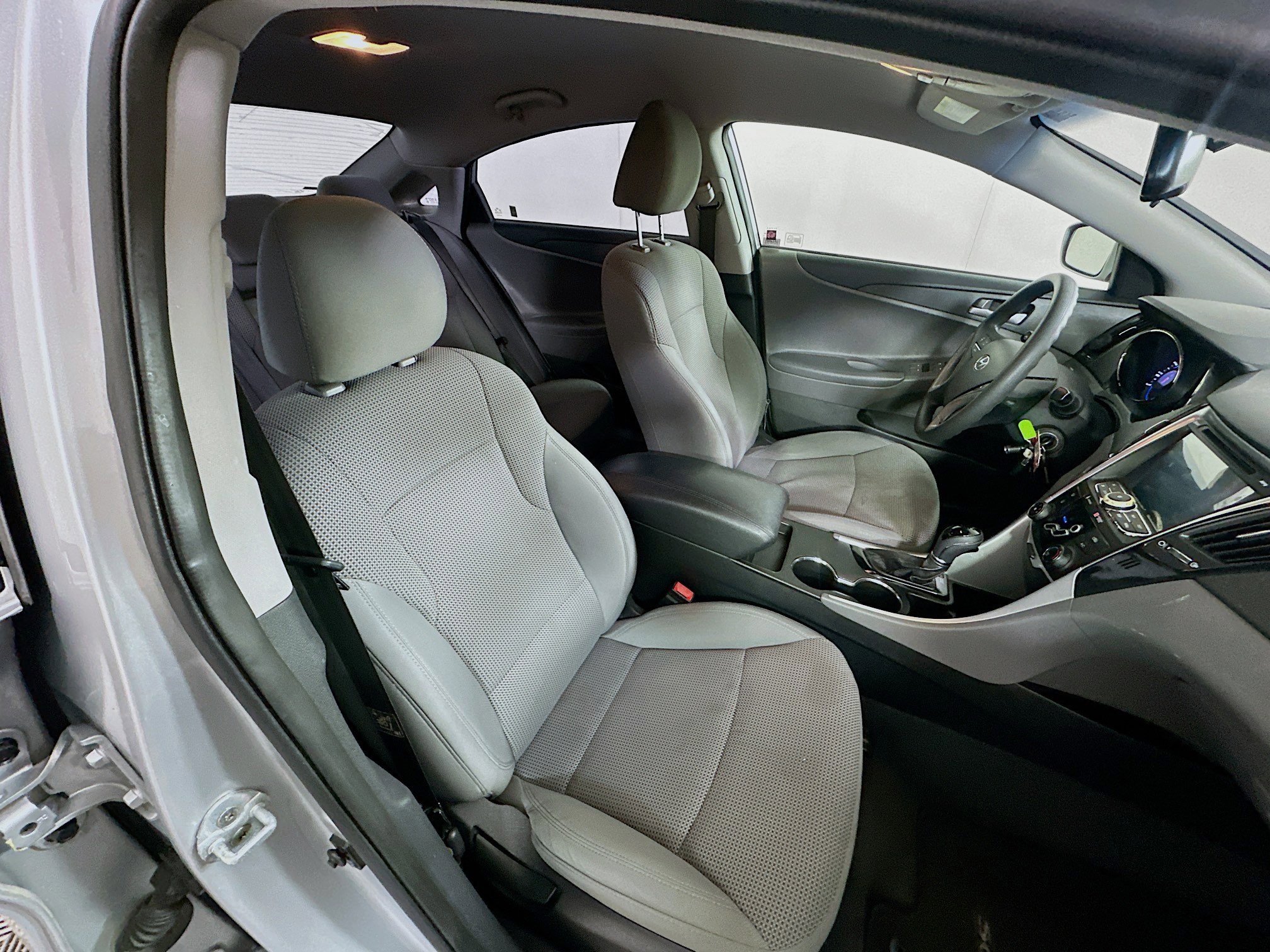 Used 2013 Hyundai Sonata GLS image 27