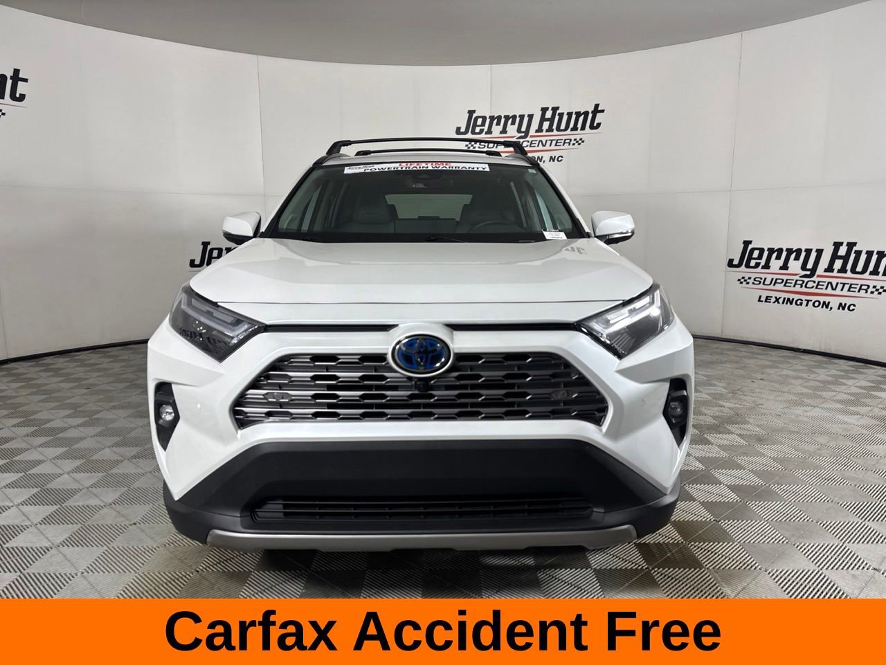 Used 2024 Toyota RAV4 Limited w/ Advanced Technology Package AWD/4WD image 3