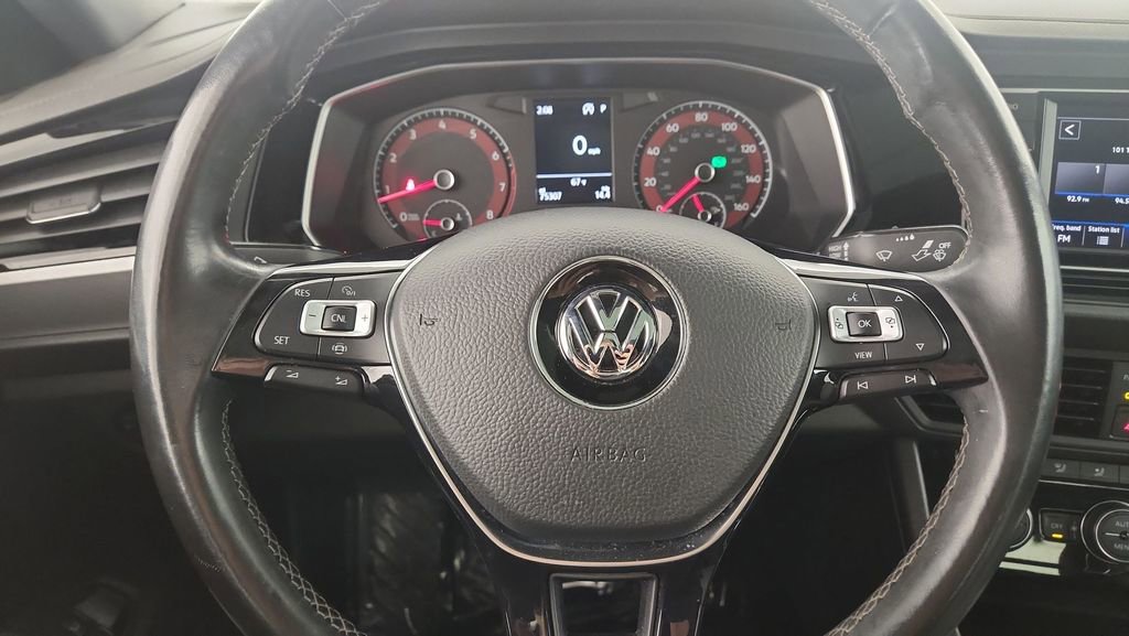 Used 2021 Volkswagen Jetta R-Line image 11