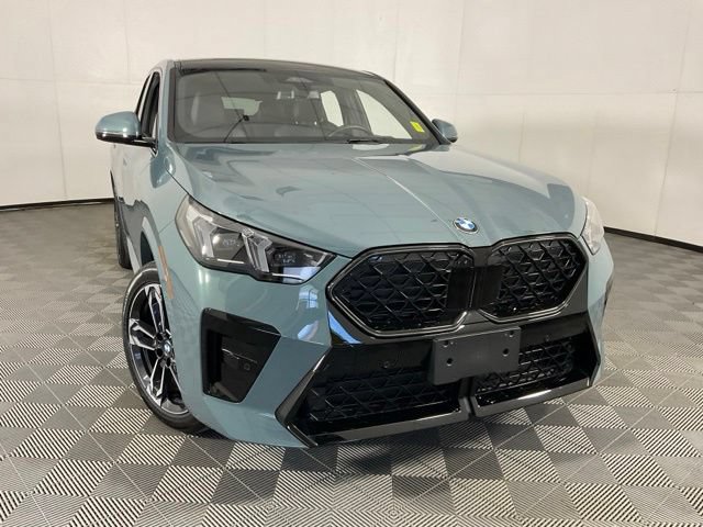 Certified 2025 BMW X2 xDrive28i w/ Premium Package AWD/4WD image 9