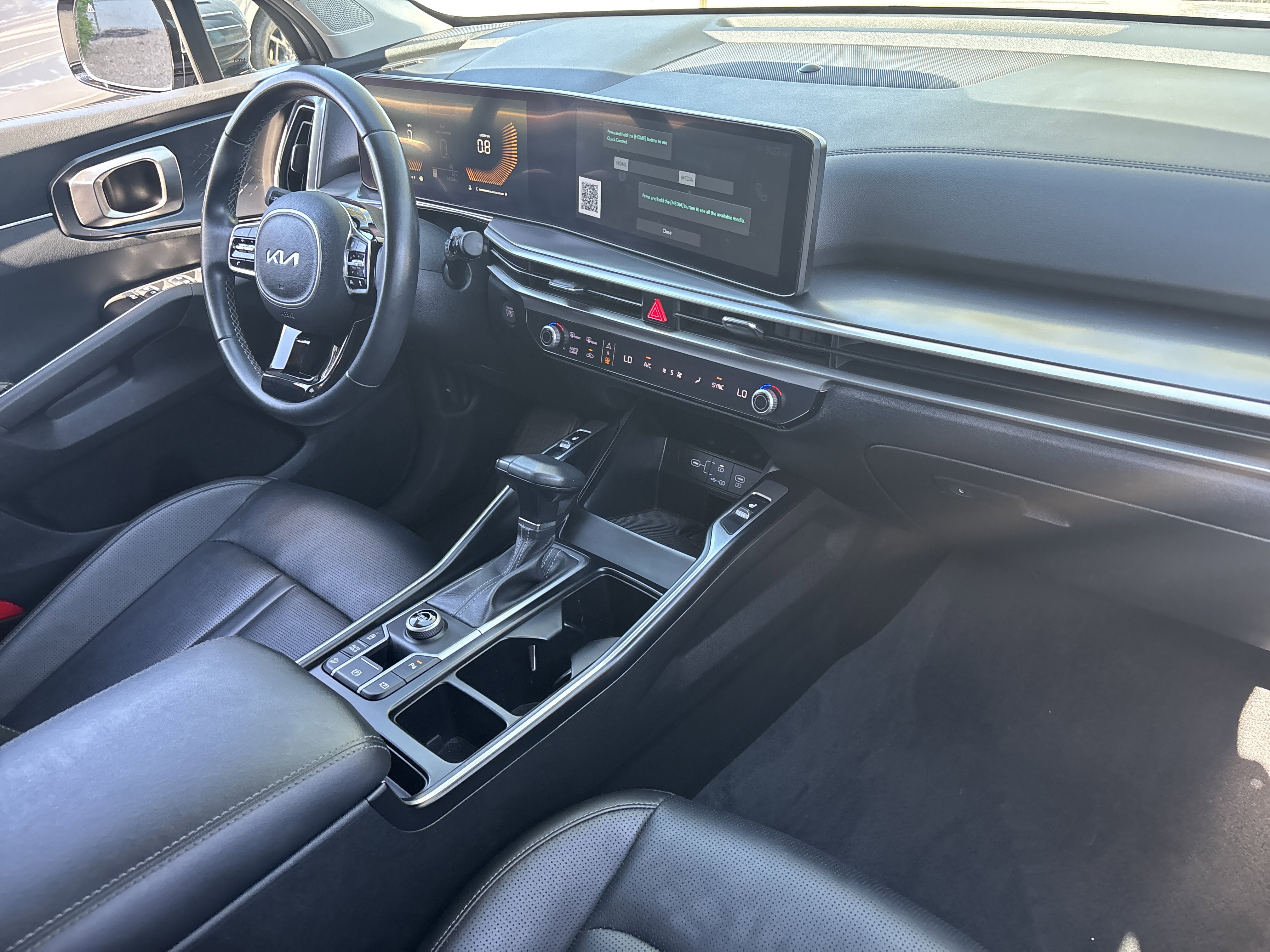 Certified 2024 Kia Sorento S FWD image 10