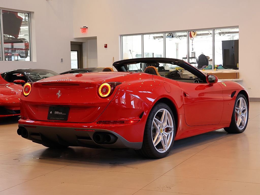 Certified 2017 Ferrari California T image 47