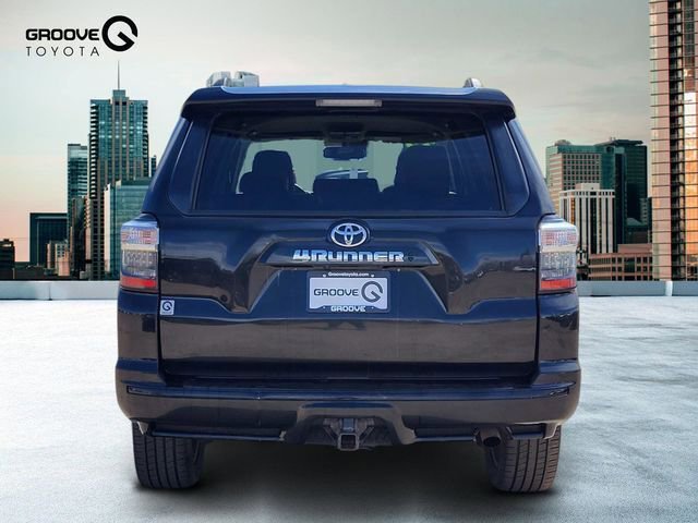 Used 2022 Toyota 4Runner TRD Sport w/ Technology Package image 5