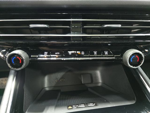 New 2026 Chevrolet Traverse RS w/ LPO, Floor Liner Package image 23