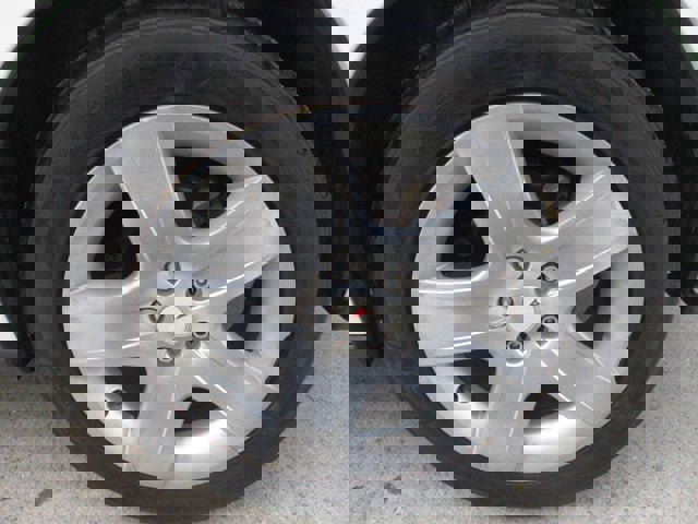 Used 2009 Pontiac G6 Sedan image 5