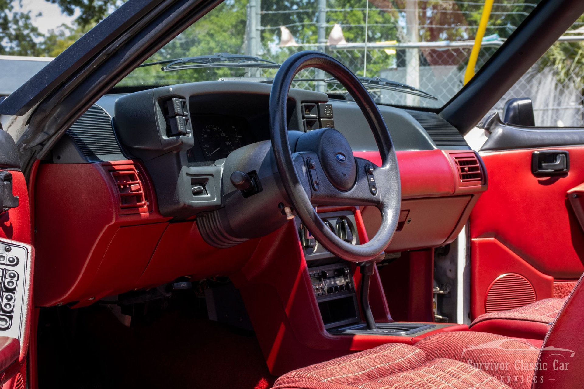 Used 1989 Ford Mustang LX RWD image 92