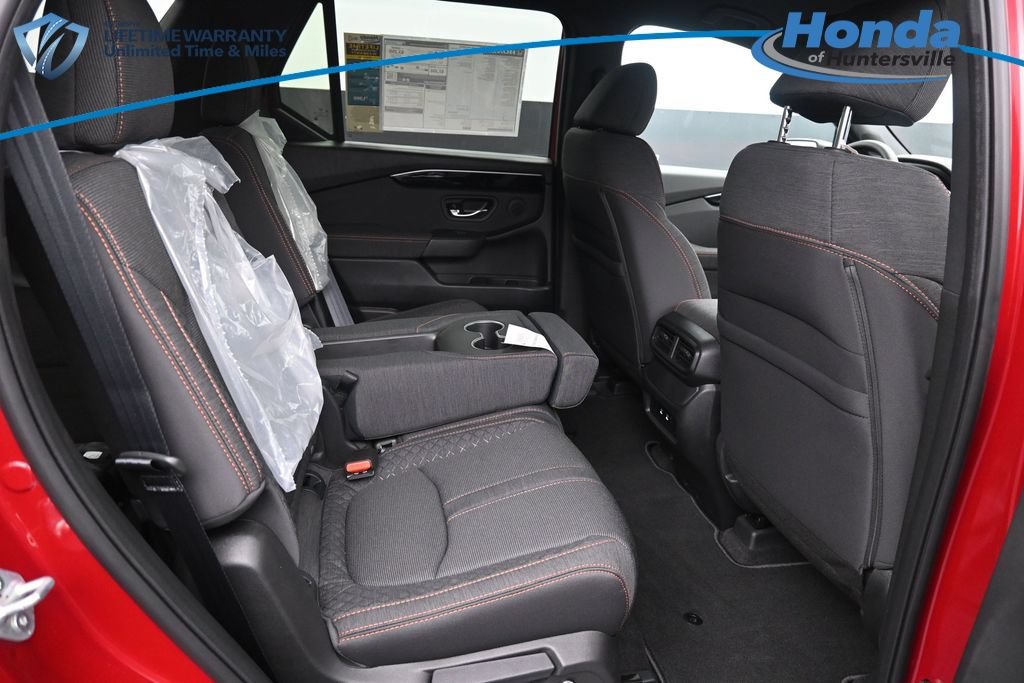 New 2026 Honda Pilot Sport image 14