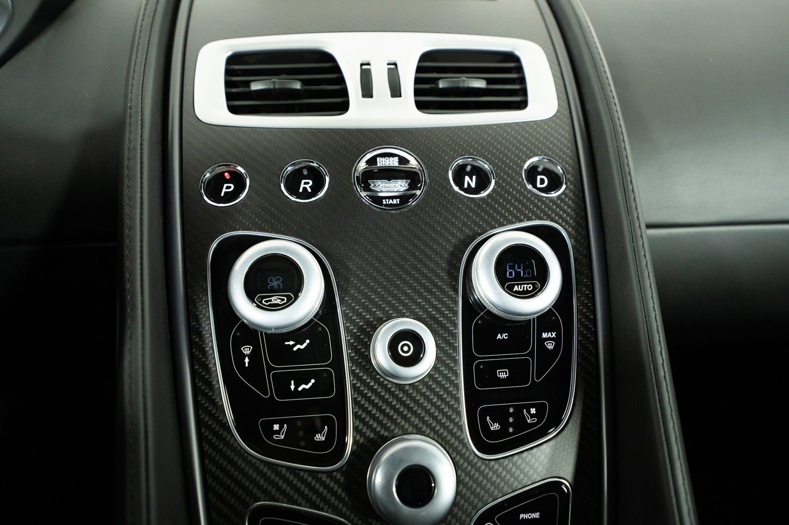 Used 2019 Aston Martin Vanquish Zagato image 36