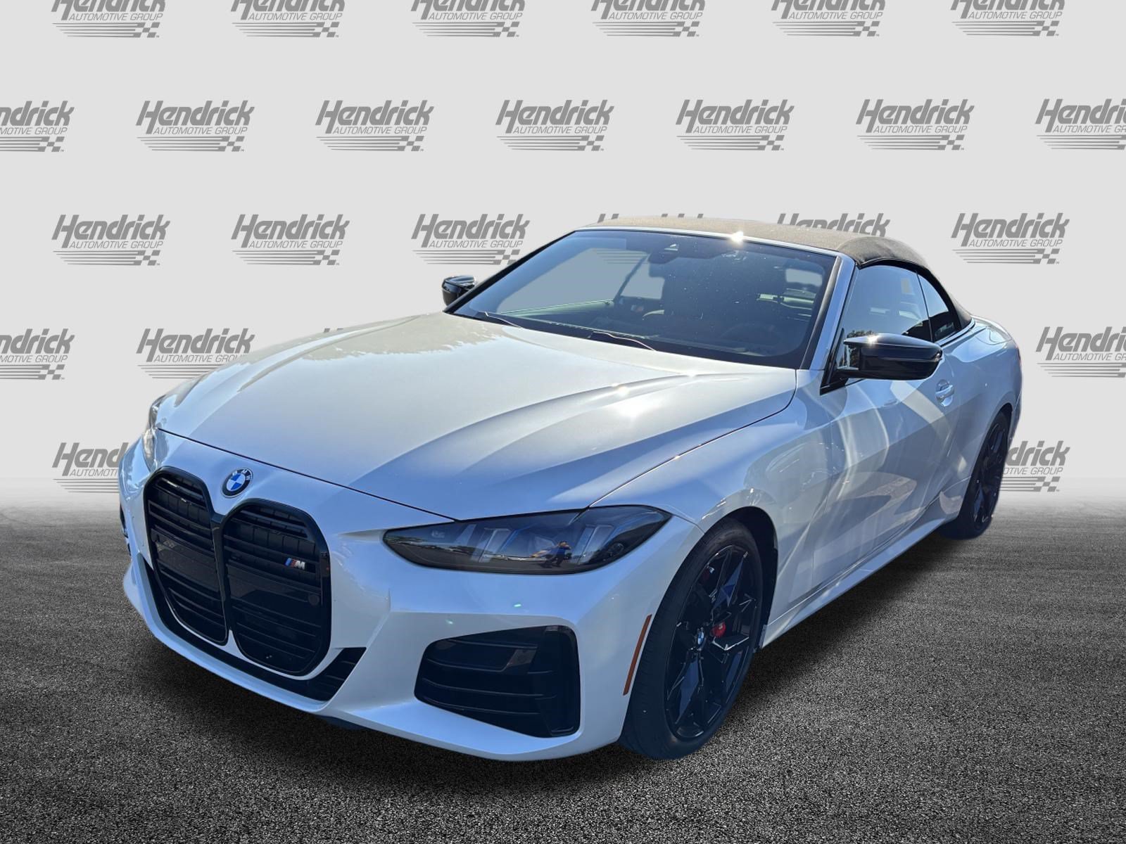 Certified 2025 BMW M440i Convertible w/ Premium Package RWD image 5
