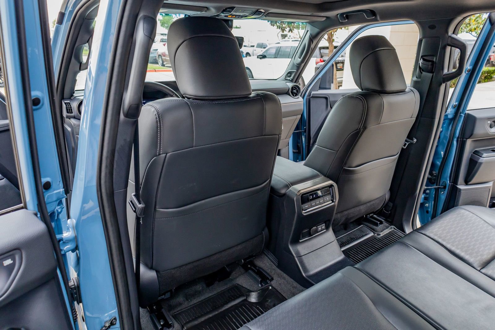 Used 2025 Toyota Land Cruiser w/ Premium Package image 35