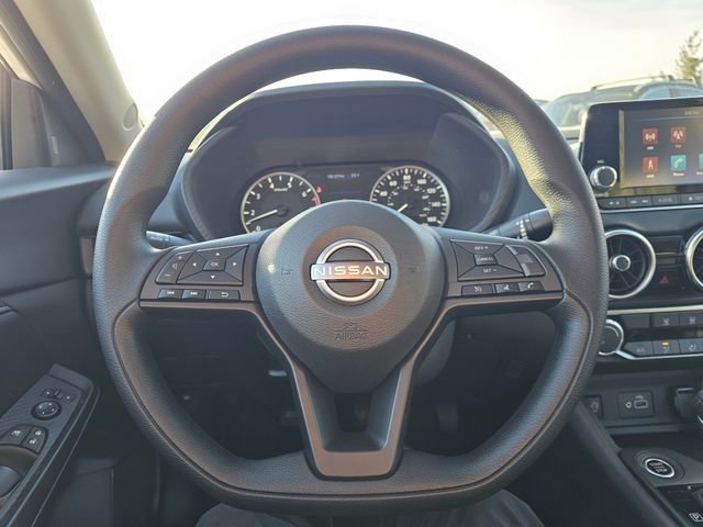 Used 2025 Nissan Sentra S FWD image 20