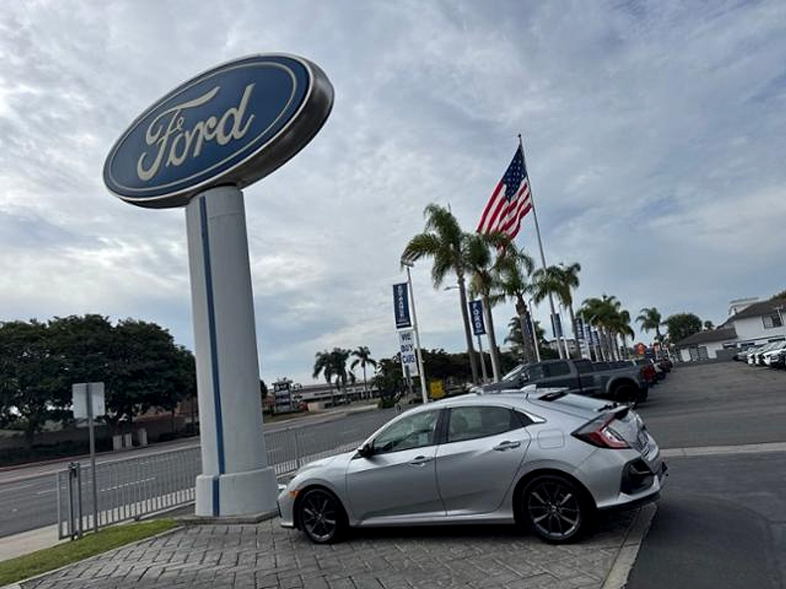 Used 2020 Honda Civic EX image 19