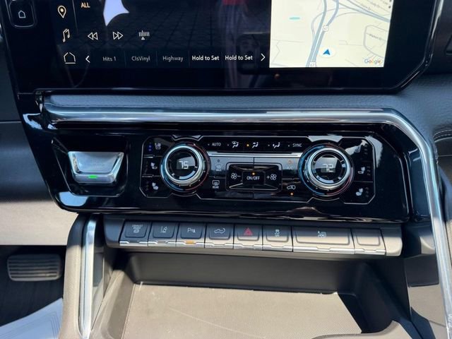 New 2026 GMC Sierra 3500 Denali w/ Denali Reserve Package AWD/4WD image 16