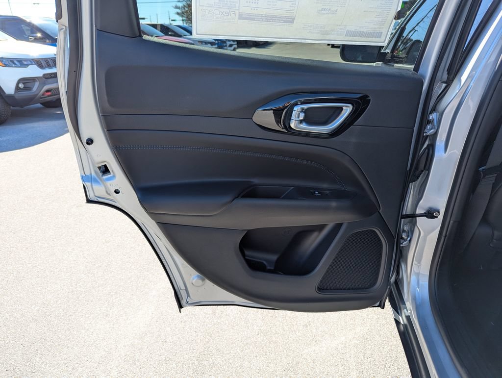New 2026 Jeep Compass Latitude AWD/4WD image 28