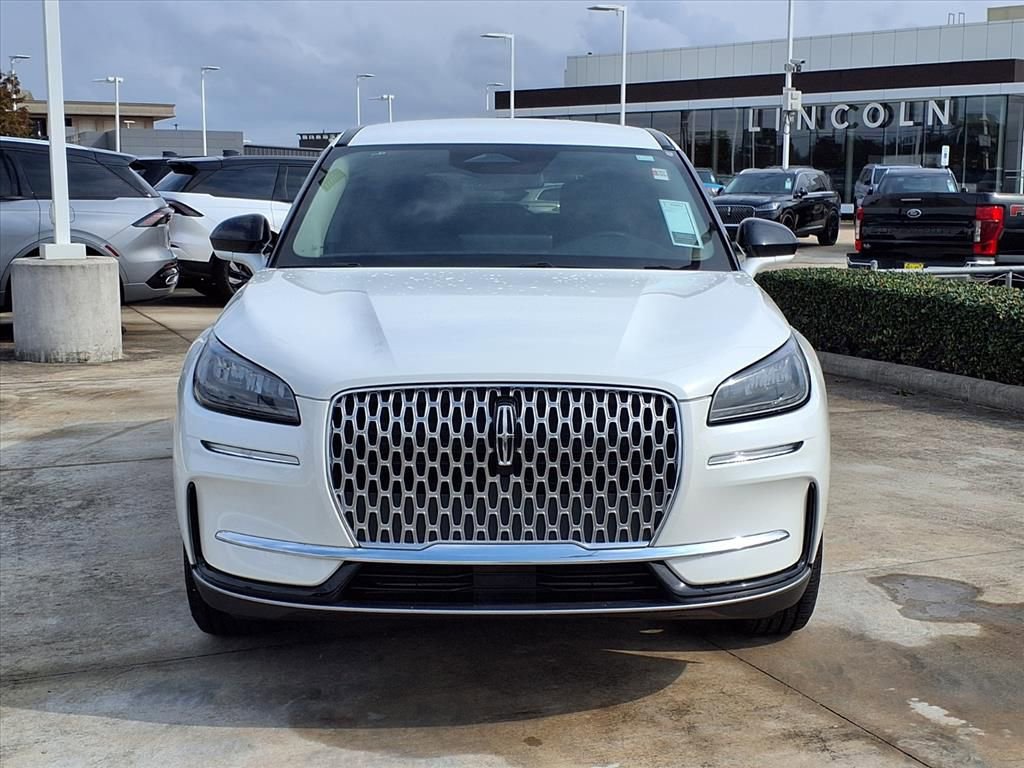 Used 2025 Lincoln Corsair FWD image 6