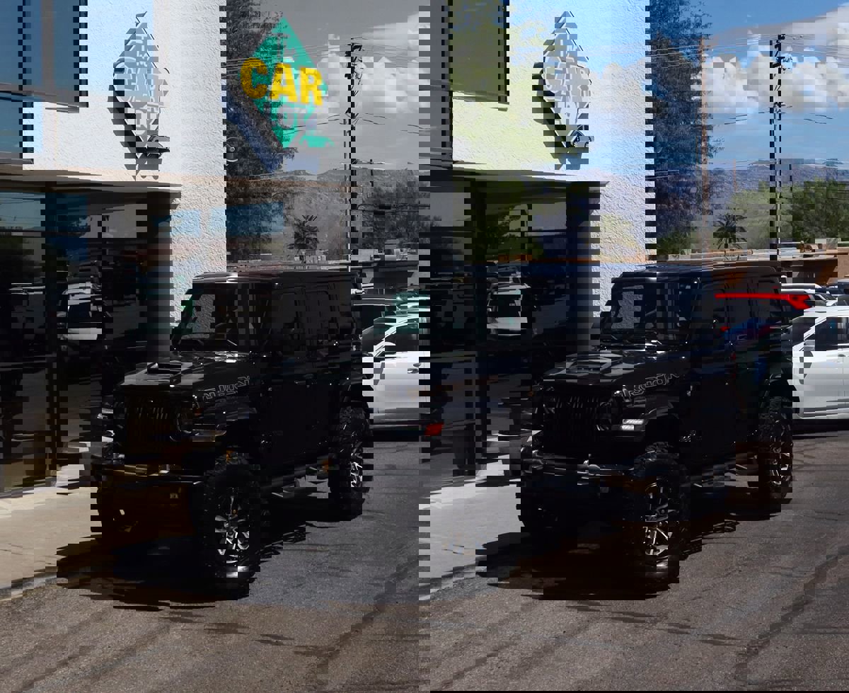 Used 2024 Jeep Wrangler Unlimited Rubicon 392 image 2