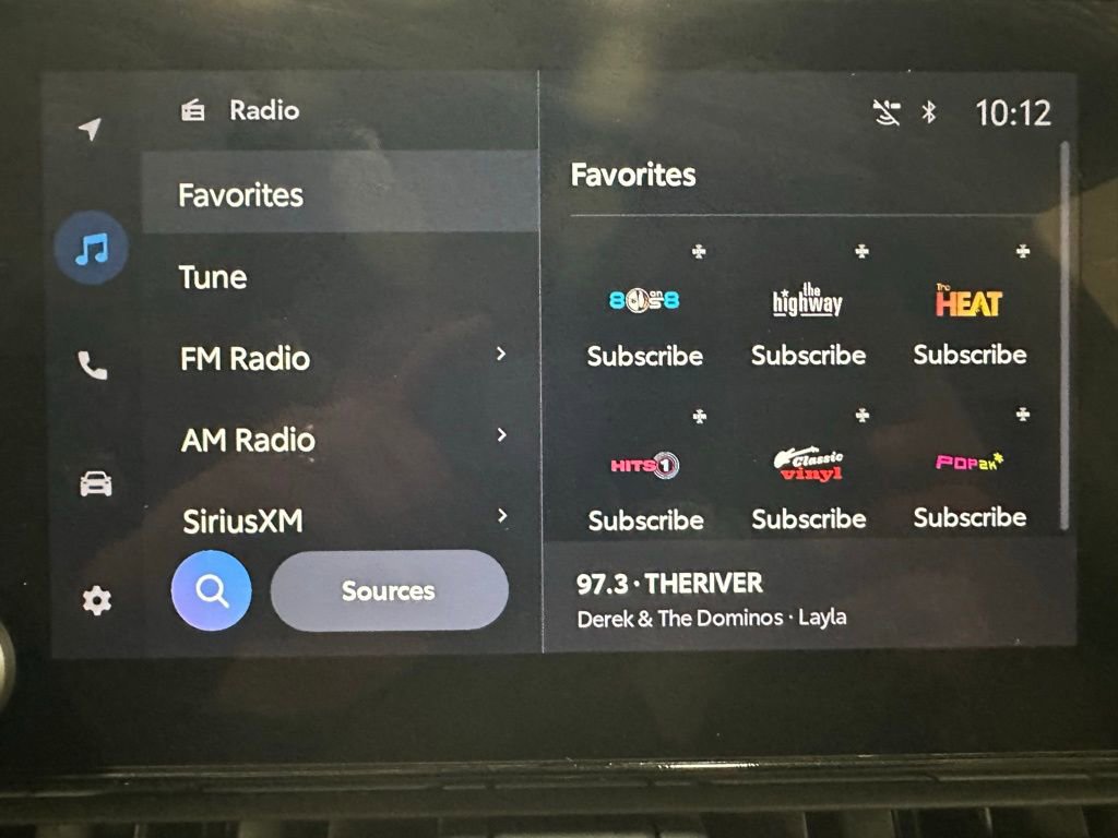 Used 2025 Toyota RAV4 XLE image 28