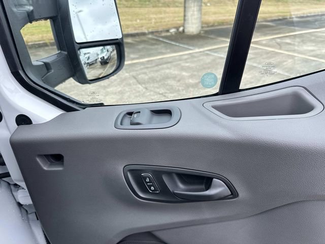 New 2026 Ford Transit 250 148 Medium Roof RWD image 19