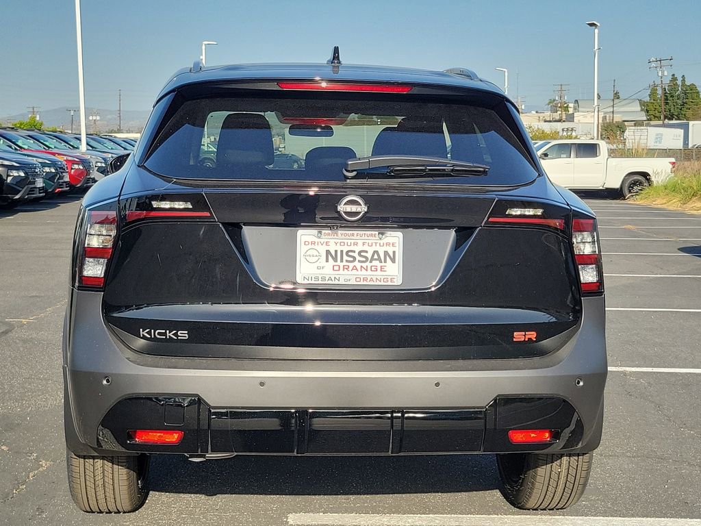 New 2026 Nissan Kicks SR FWD image 6