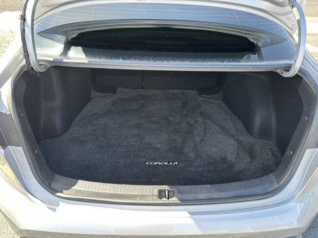 Used 2021 Toyota Corolla SE w/ Carpet Mat Package (TMS) image 14