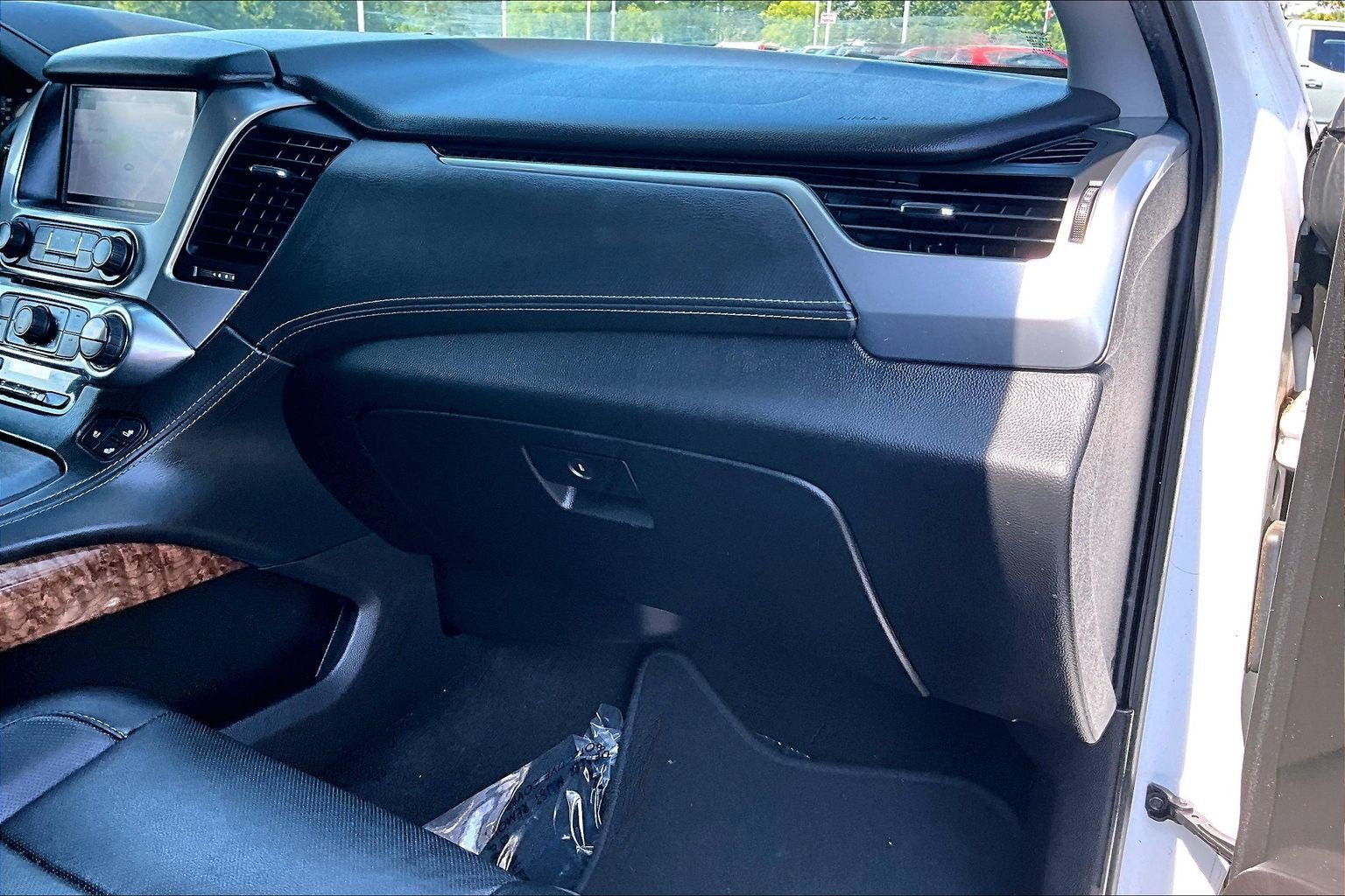 Used 2017 Chevrolet Tahoe Premier AWD/4WD image 15