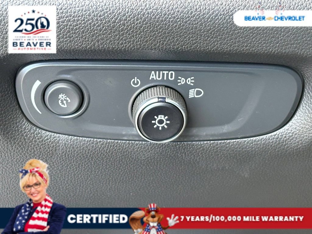 Used 2023 Chevrolet Traverse Premier w/ Redline Edition FWD image 35