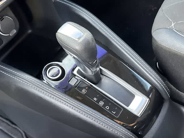 Used 2019 Nissan Kicks SV FWD image 28