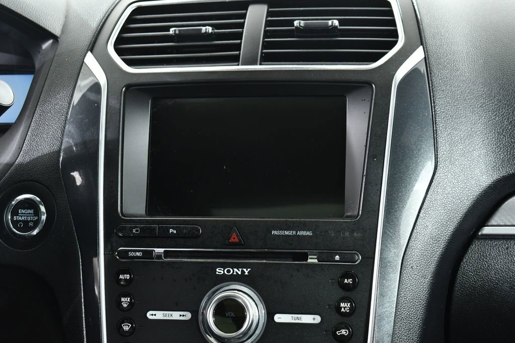 Used 2018 Ford Explorer Sport AWD/4WD image 9