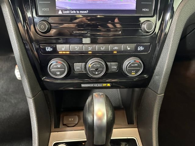 Used 2021 Volkswagen Passat 2.0T R-Line FWD image 22