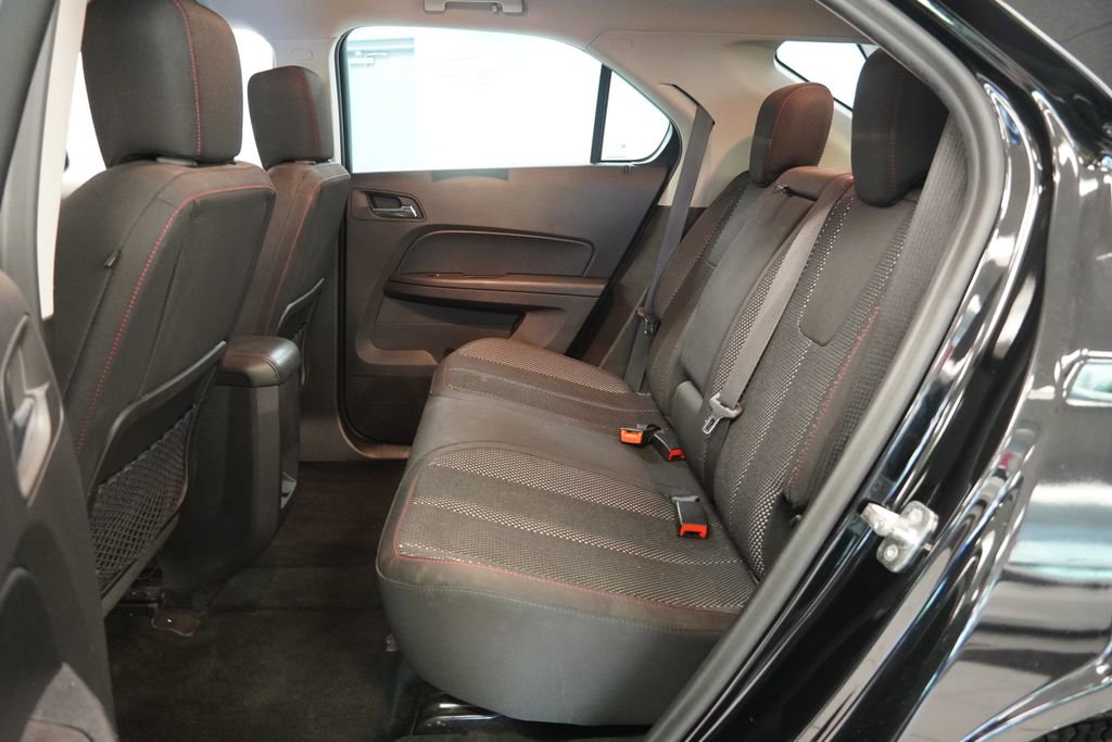 Used 2017 Chevrolet Equinox LS FWD image 26