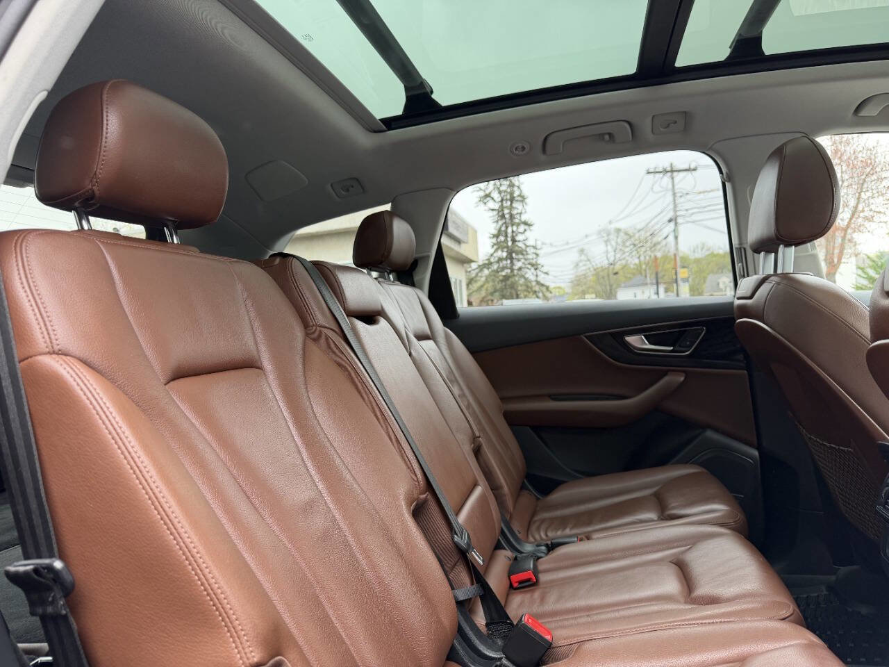 Used 2019 Audi Q7 3.0T Premium Plus w/ Premium Plus Package AWD/4WD image 32