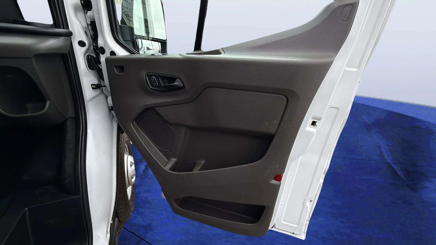 Used 2023 Ford Transit 250 Medium Roof AWD w/ Load Area Protection Package image 13