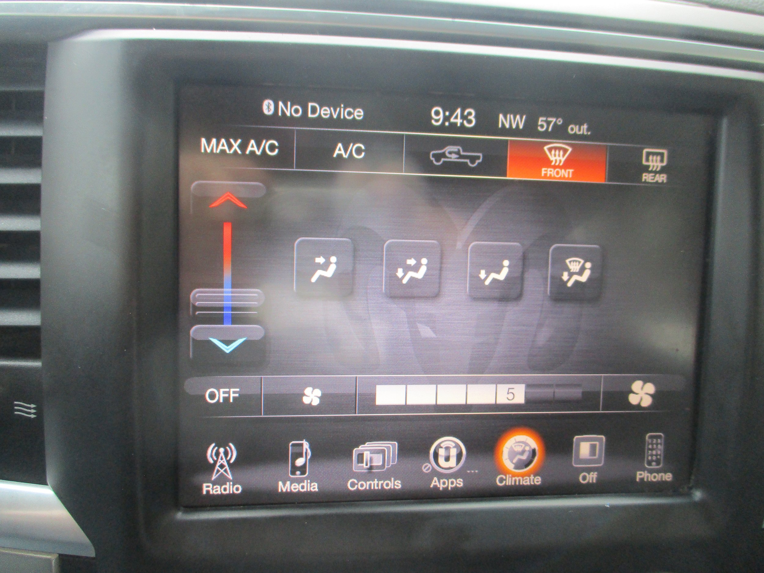 Used 2015 RAM 1500 Lone Star AWD/4WD image 25